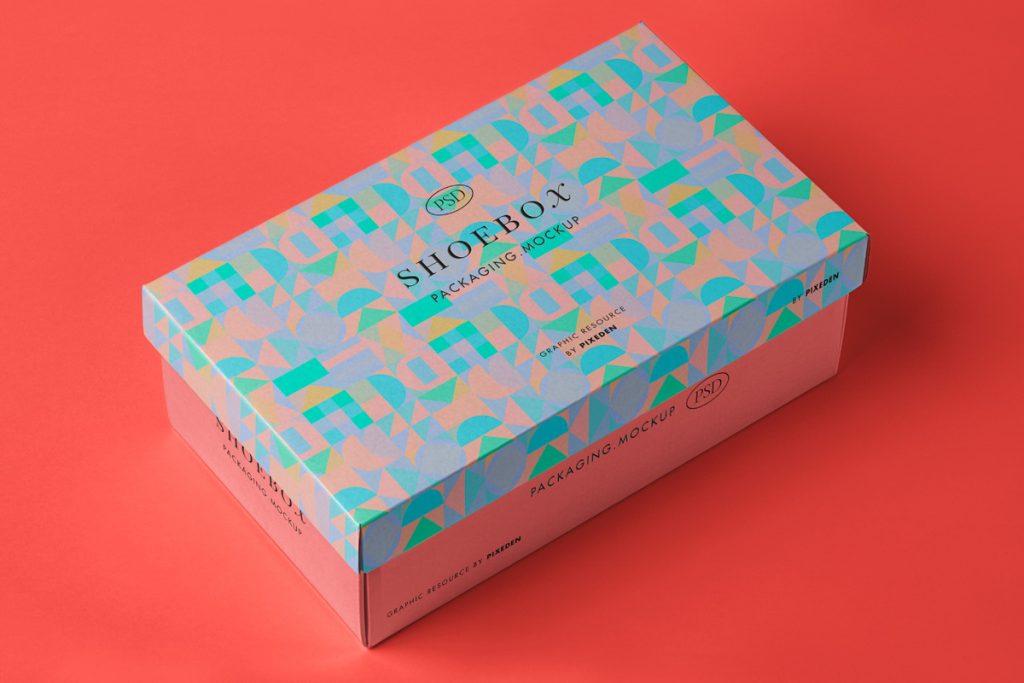 Free Shoe Box Packaging Mockup PSD