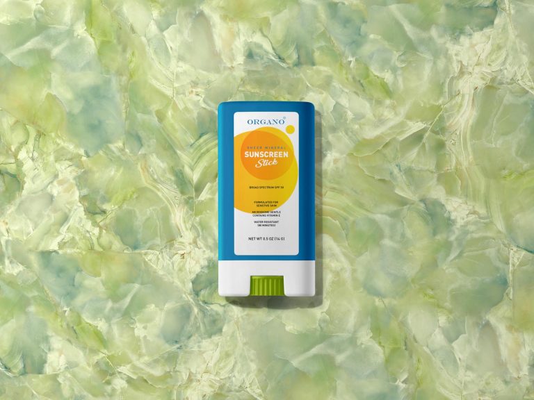 Free Sunscreen Stick Mockup PSD