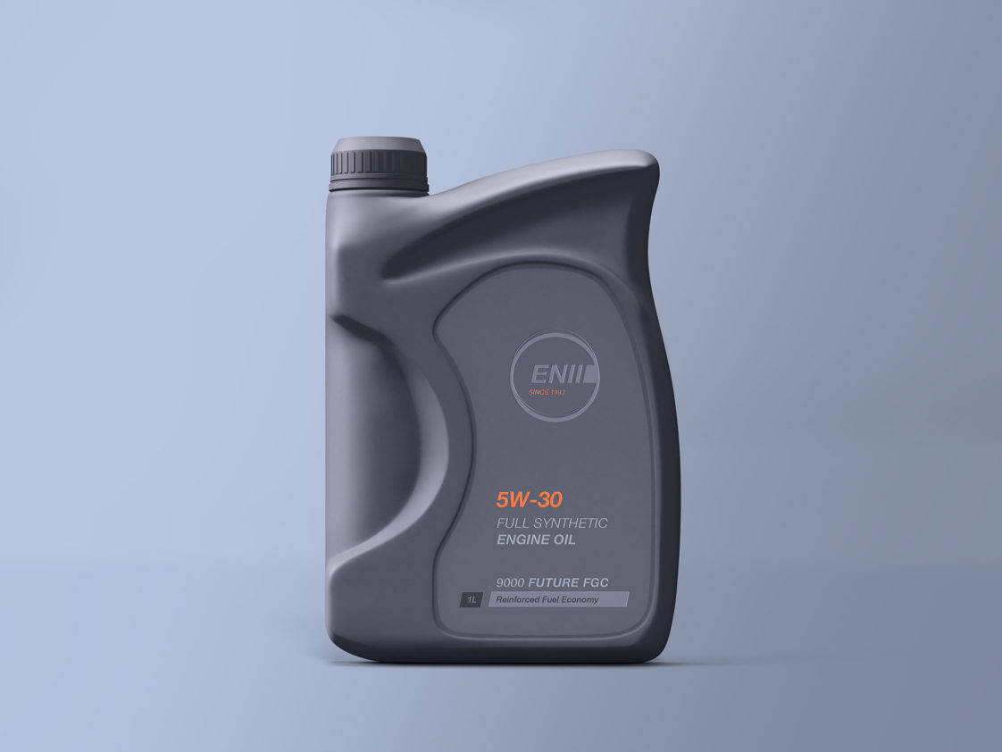 Free Engine Oil Can Bottle Mockup Free Package Mockups