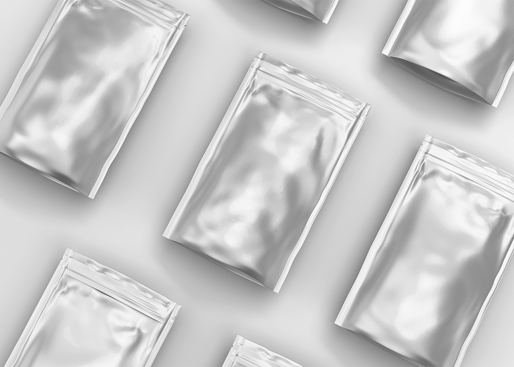 Free Metallic Doypack Mockup PSD
