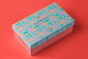 Free Shoe Box Packaging Mockup PSD