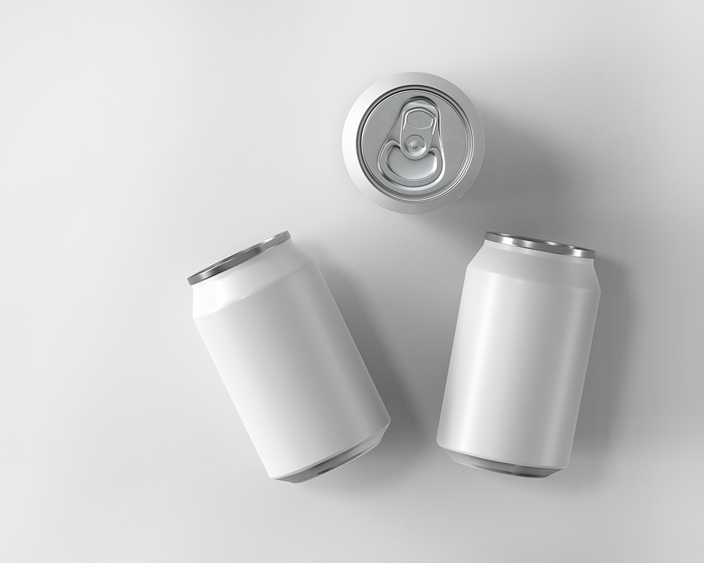 Free Soft Drink Can Mockup