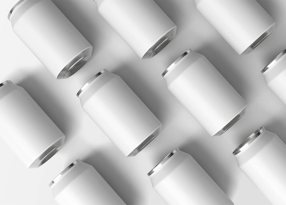 Free Beverage Can Mockup 2