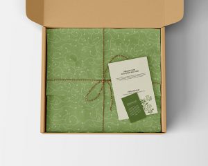 Free Gift Box with Greeting Card Mockup 1