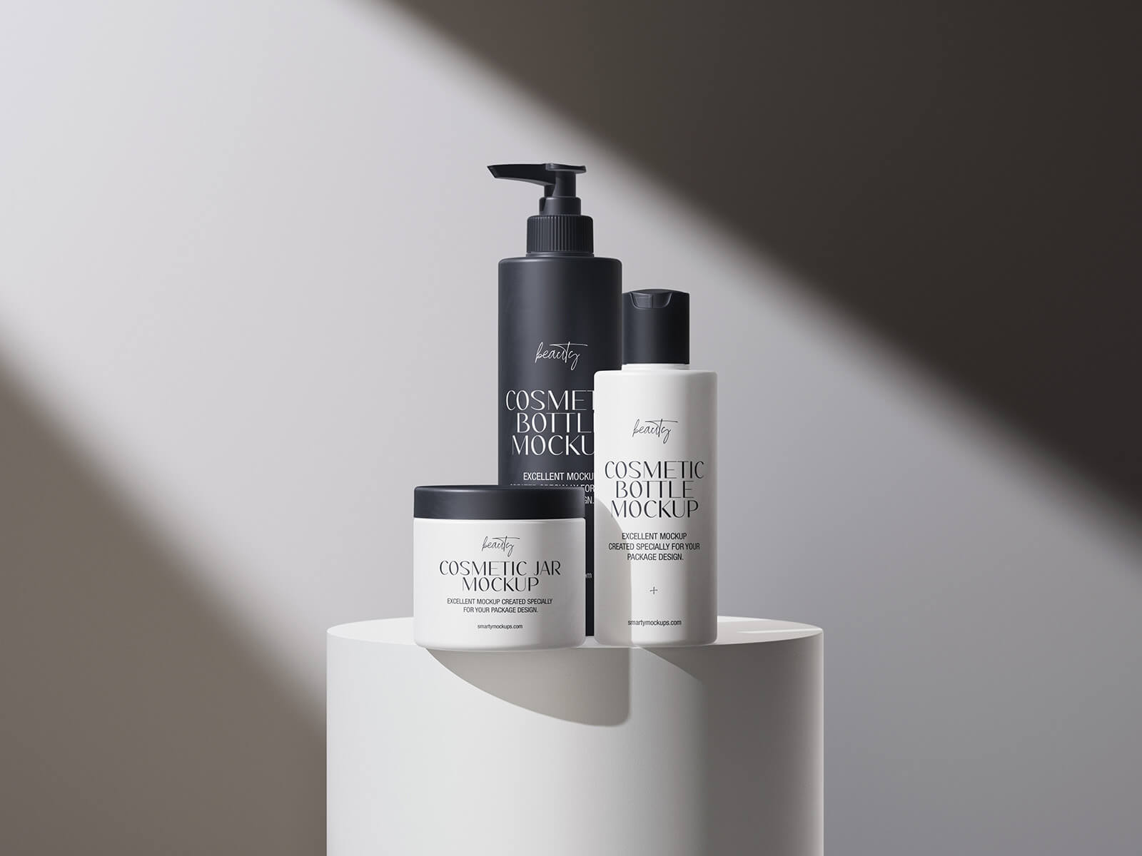 Free Cosmetic Set Mockup 1