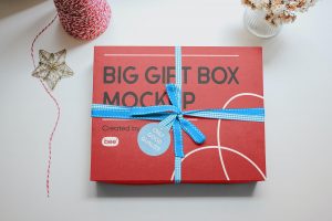 Free Christmas Gift Box Mockup1