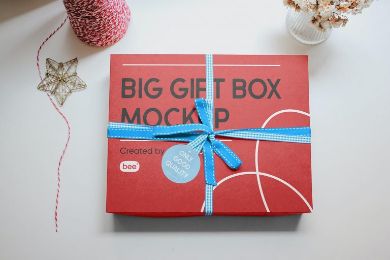 Free Christmas Gift Box Mockup1