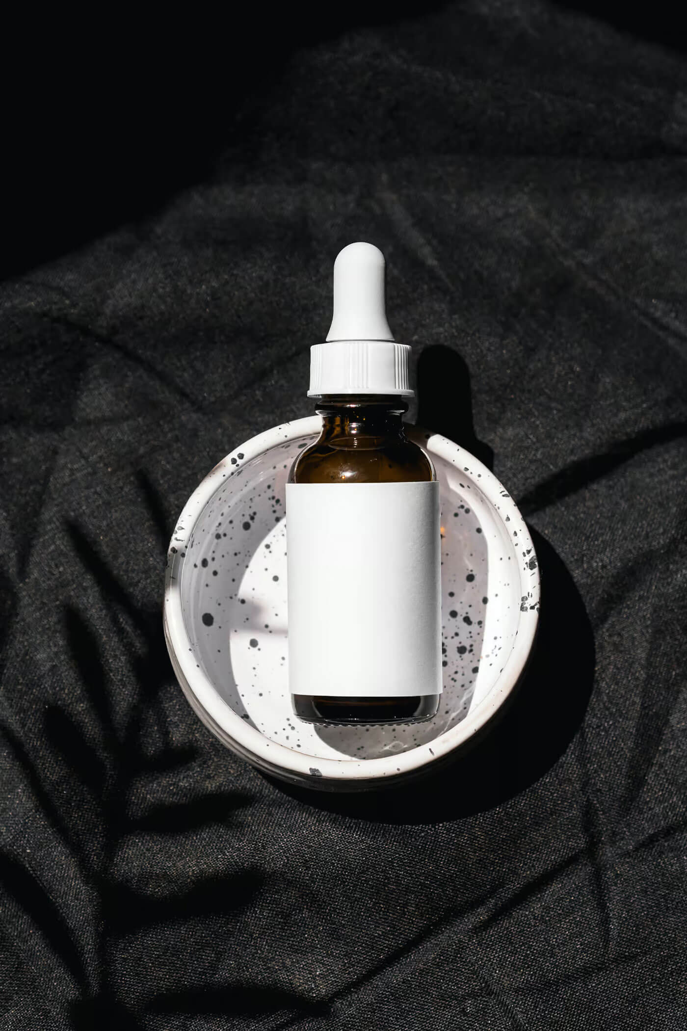 Free Cosmetic Bottle with Label Mockup2