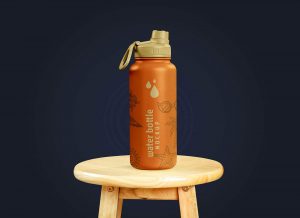 Free Travel Flask Water Bottle Mockup PSD1