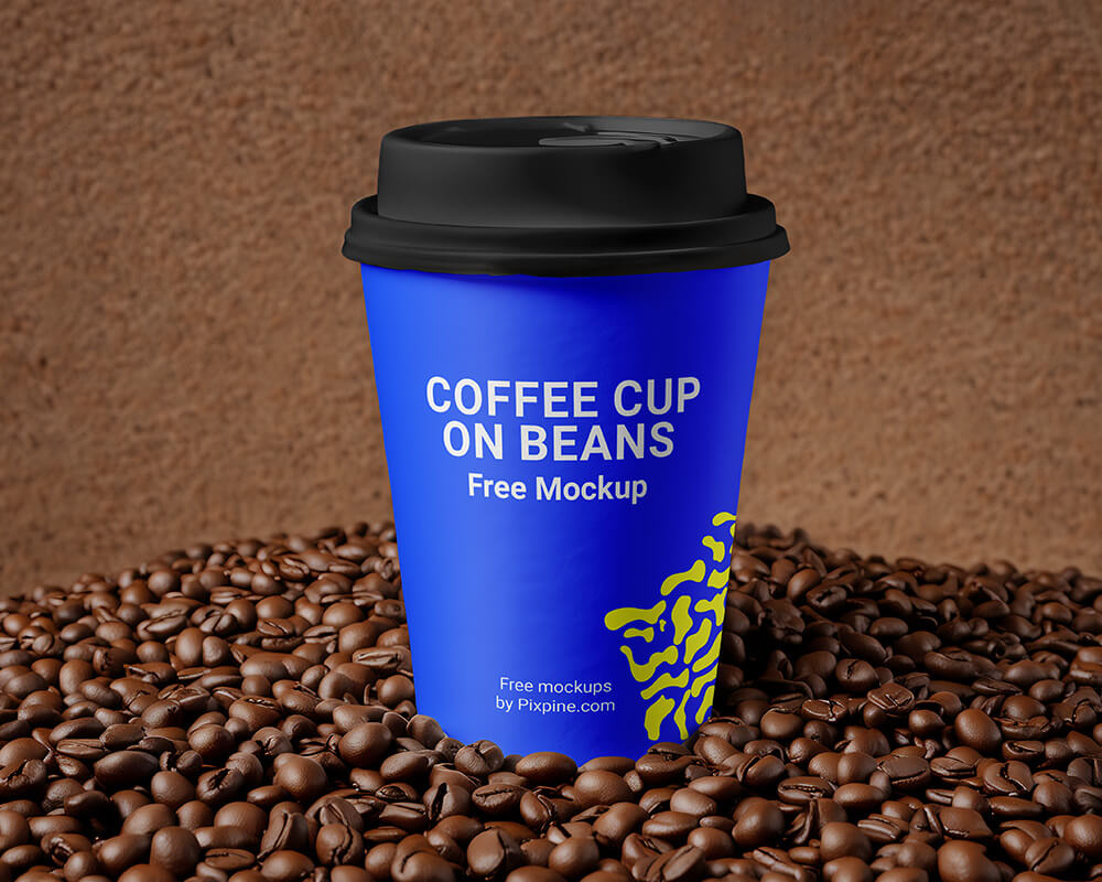 Free Paper Coffee Cup On Beans Mockup PSD